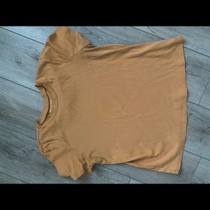 American Eagle t-shirt mustard/orange/yellow color size large